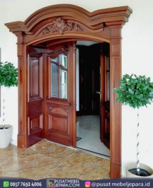 Pintu Rumah Ukir Mewah Klasik